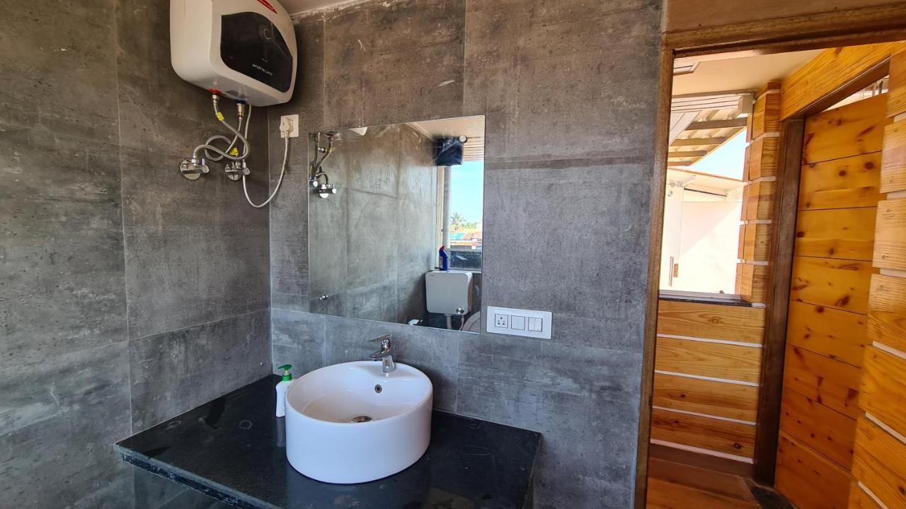 Rk 2 And 3 Bedroom Penthouse Panaji Luaran gambar